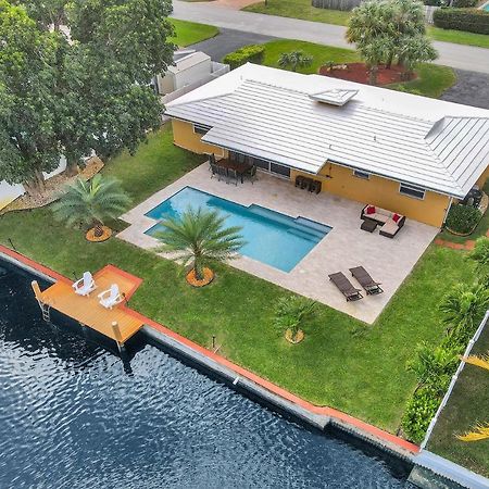 New! Waterfront Heated Pool & Jacuzzi 2 Mi To Beach - Fishing Pier Relaxing Spa & Hammock فورت لودرديل المظهر الخارجي الصورة
