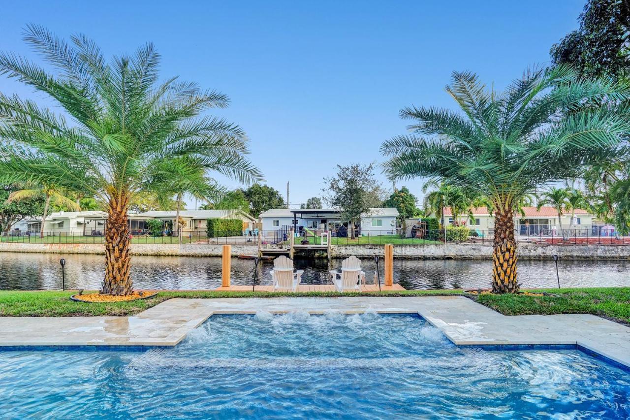 New! Waterfront Heated Pool & Jacuzzi 2 Mi To Beach - Fishing Pier Relaxing Spa & Hammock فورت لودرديل المظهر الخارجي الصورة