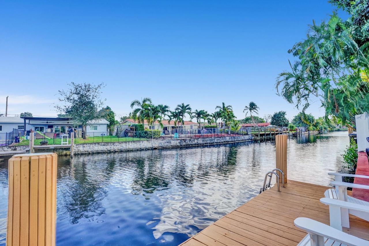 New! Waterfront Heated Pool & Jacuzzi 2 Mi To Beach - Fishing Pier Relaxing Spa & Hammock فورت لودرديل المظهر الخارجي الصورة