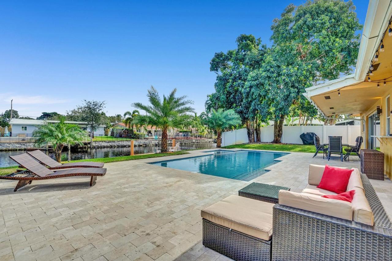 New! Waterfront Heated Pool & Jacuzzi 2 Mi To Beach - Fishing Pier Relaxing Spa & Hammock فورت لودرديل المظهر الخارجي الصورة