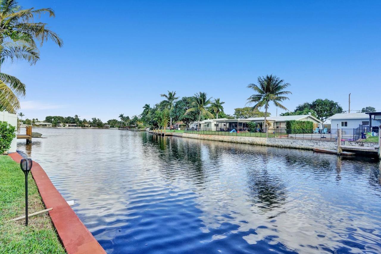 New! Waterfront Heated Pool & Jacuzzi 2 Mi To Beach - Fishing Pier Relaxing Spa & Hammock فورت لودرديل المظهر الخارجي الصورة