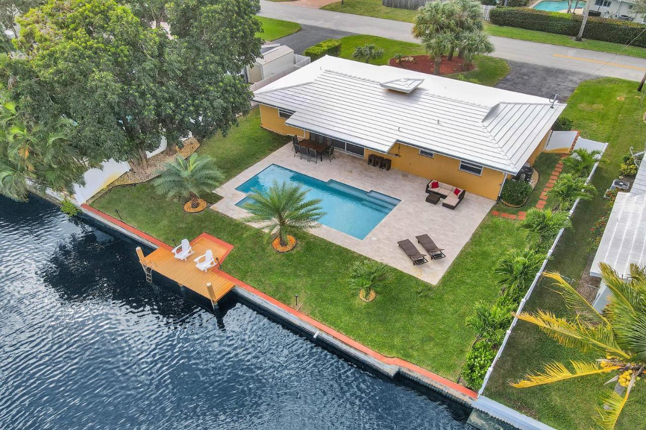 New! Waterfront Heated Pool & Jacuzzi 2 Mi To Beach - Fishing Pier Relaxing Spa & Hammock فورت لودرديل المظهر الخارجي الصورة
